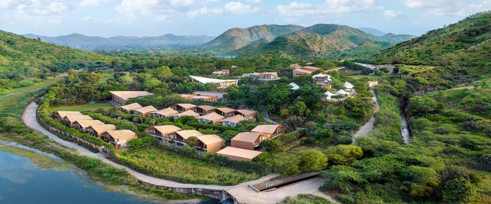 Weddign at Taj Aravali Resort & Spa udaipur