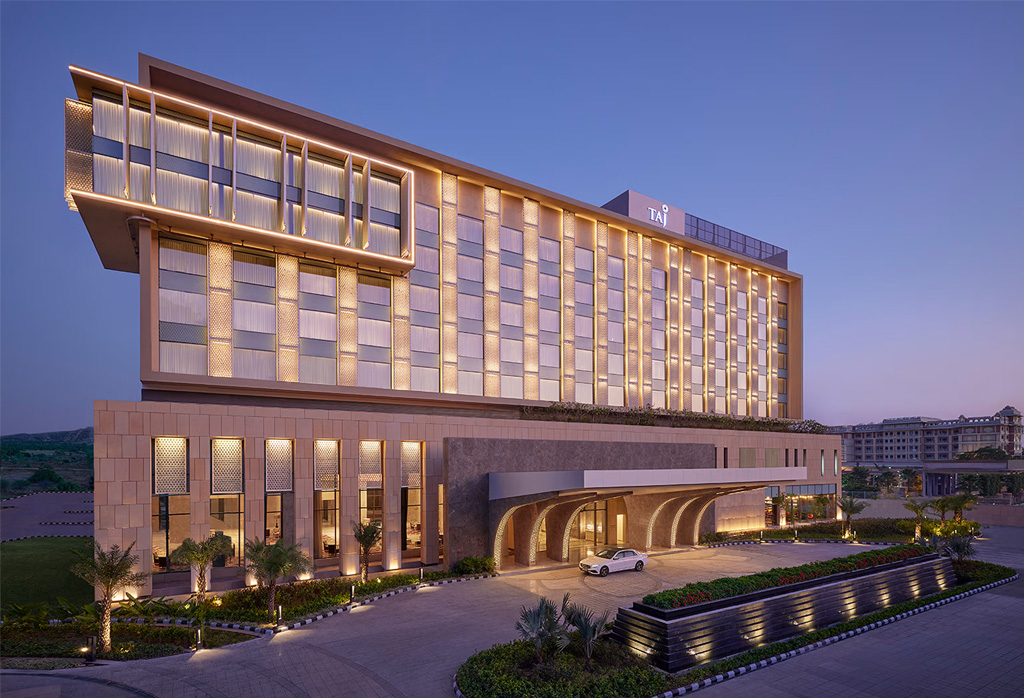 Taj Amer