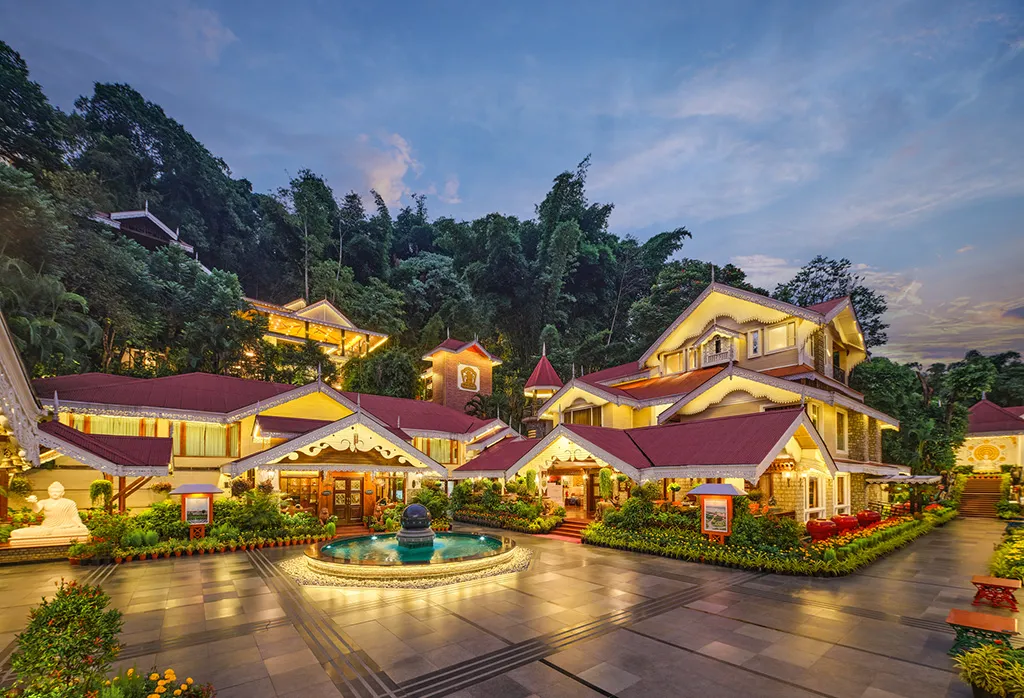 MAYFAIR Spa Resort & Casino