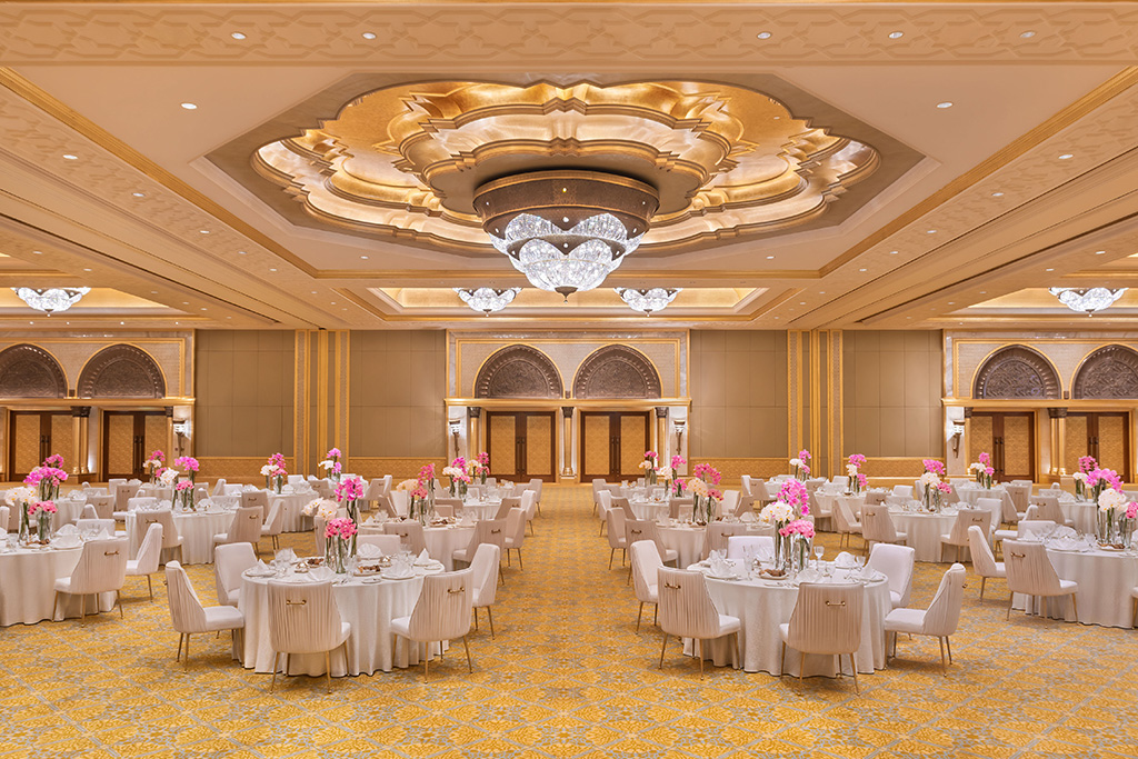  Emirates Palace  Abu Dhabi 