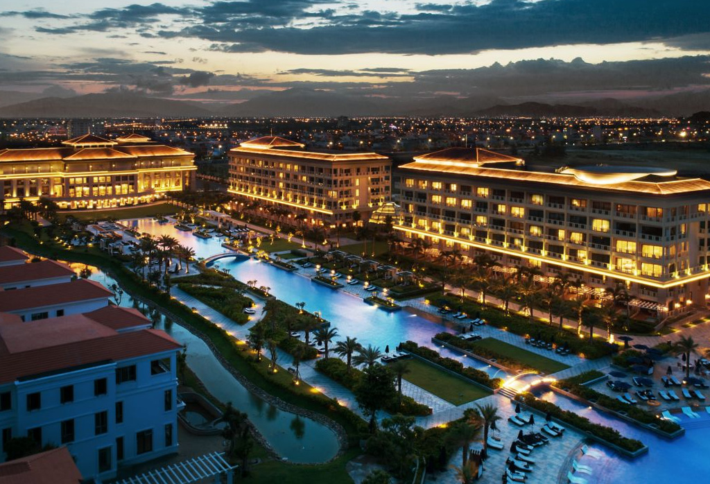 Sheraton Grand Danang Resort & Convention Center